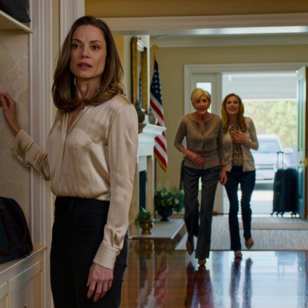 I kept $20M in my mom’s safe. Next morning she was gone with it—and I laughed because of what was inside