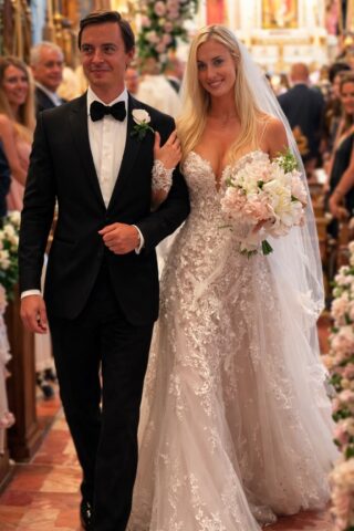 Her Husband Handed Her a Check and Told Her to Disappear Quietly. Three Months Later She Walked Onto a Stage and Dismantled Everything He Had Built